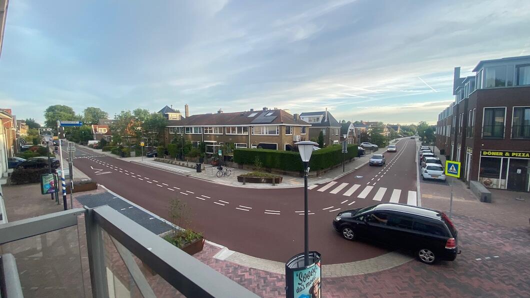 uitzicht op kruising Kerkstraat en Zuideinde